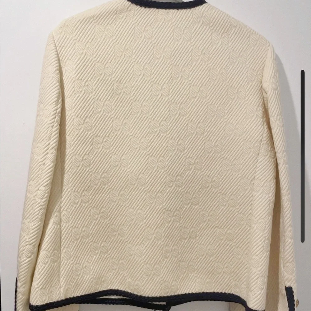 COPY - Gucci women white jacket - Picture 2 of 5